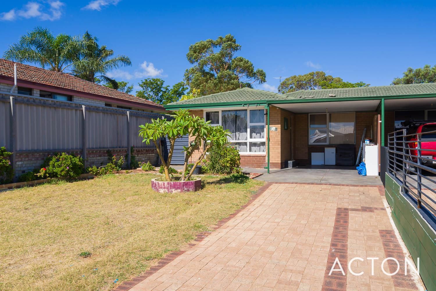 2 bedrooms Duplex in 638A Rockingham Road LAKE COOGEE WA, 6166