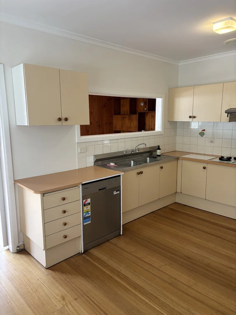 Additional image 2 of 2/1177 Riversdale Road, Box Hill South VIC 3128