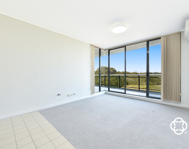 111/27 Bennelong Parkway, Wentworth Point NSW 2127