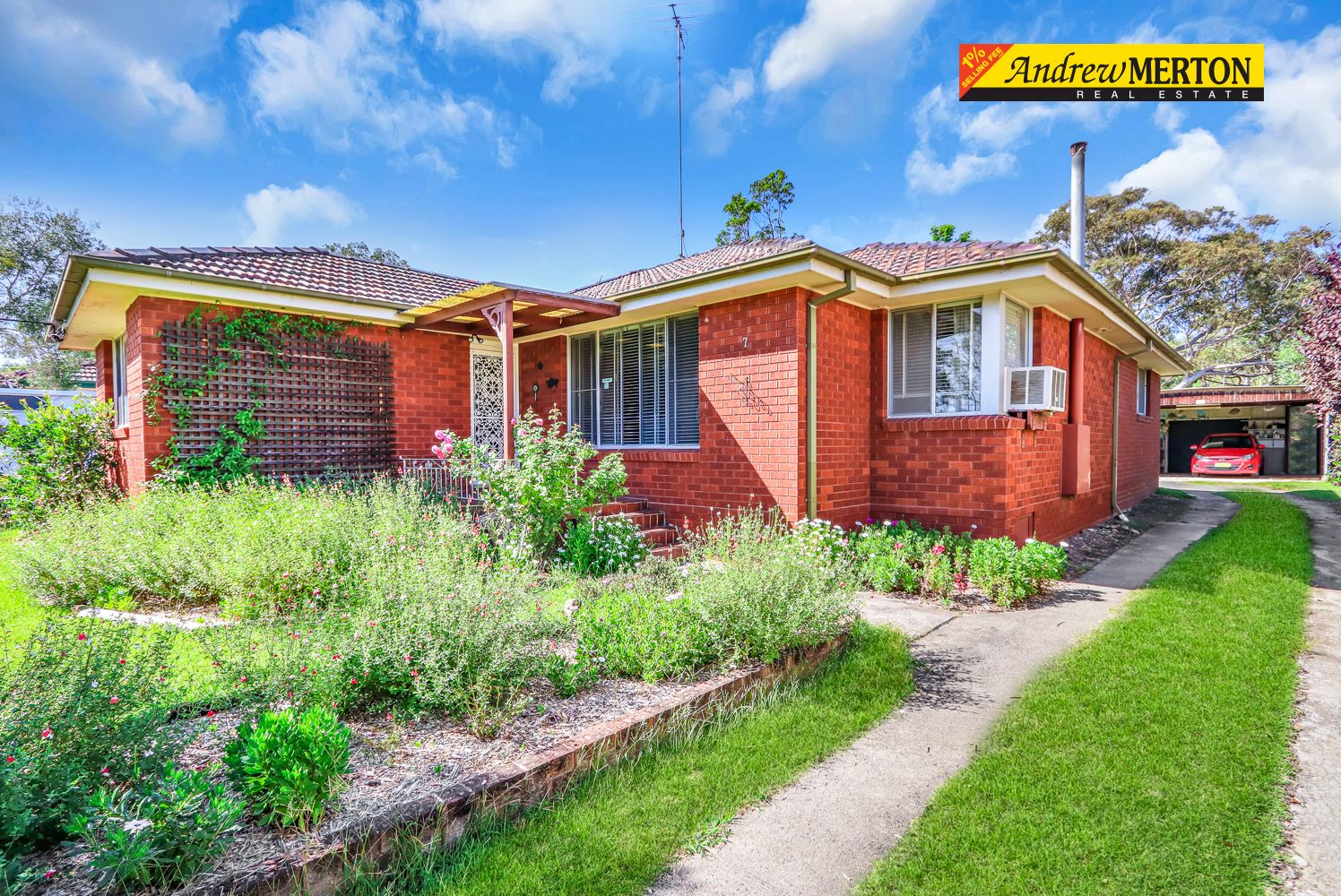 7 Jenolan Close, Hornsby Heights NSW 2077, Image 2