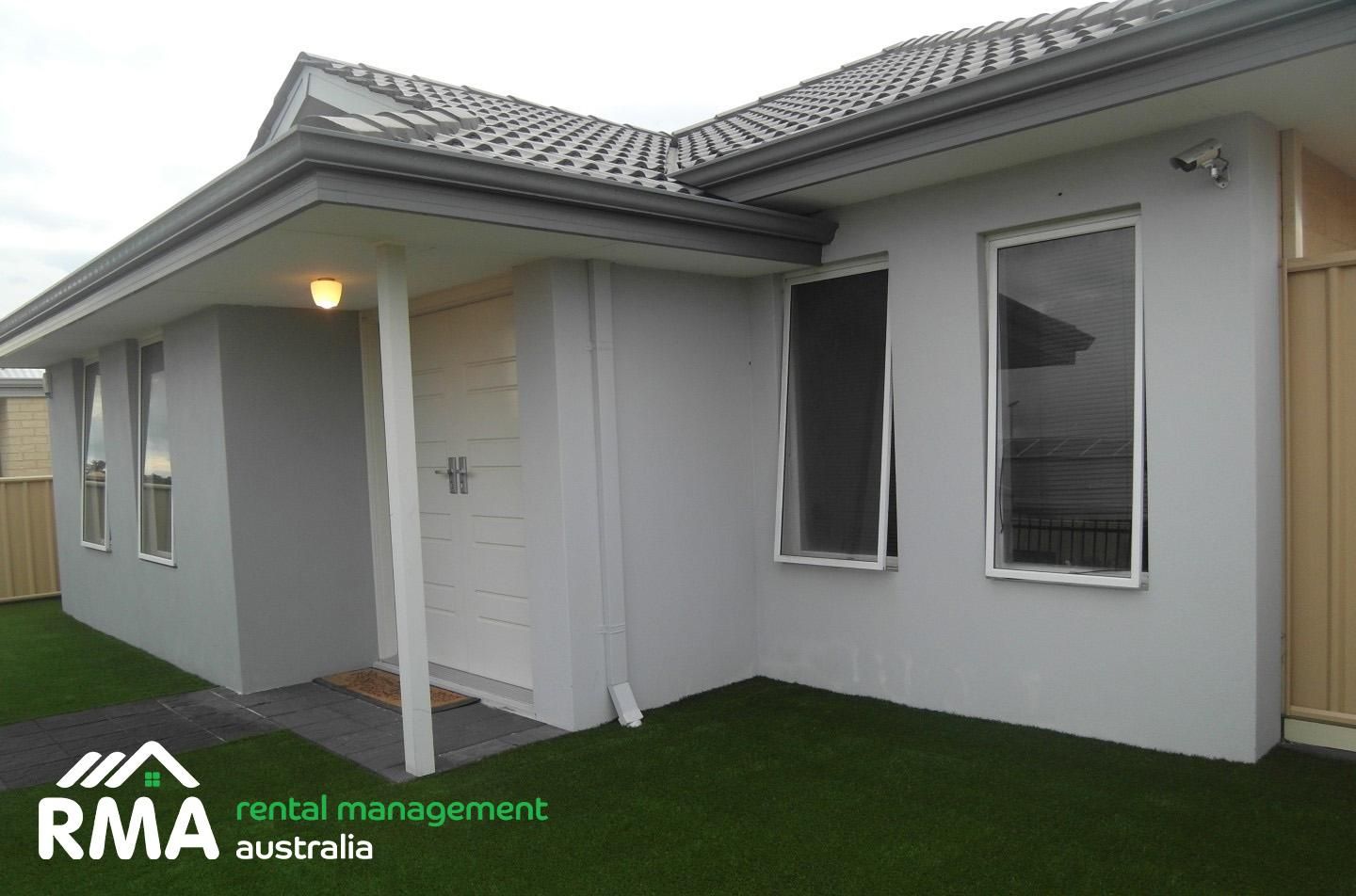 3 bedrooms House in 30 Willis Terrace HAMMOND PARK WA, 6164