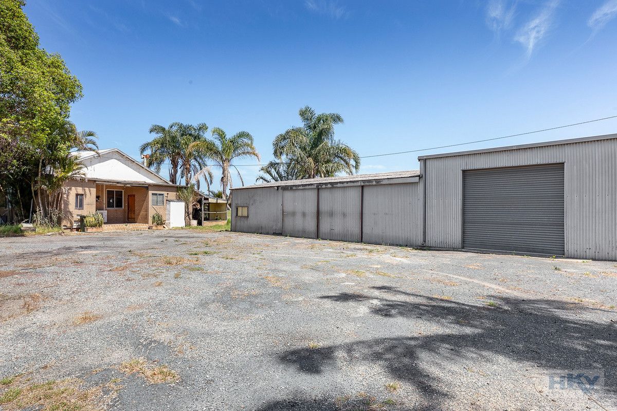 95 Hamersley Road, Caversham WA 6055