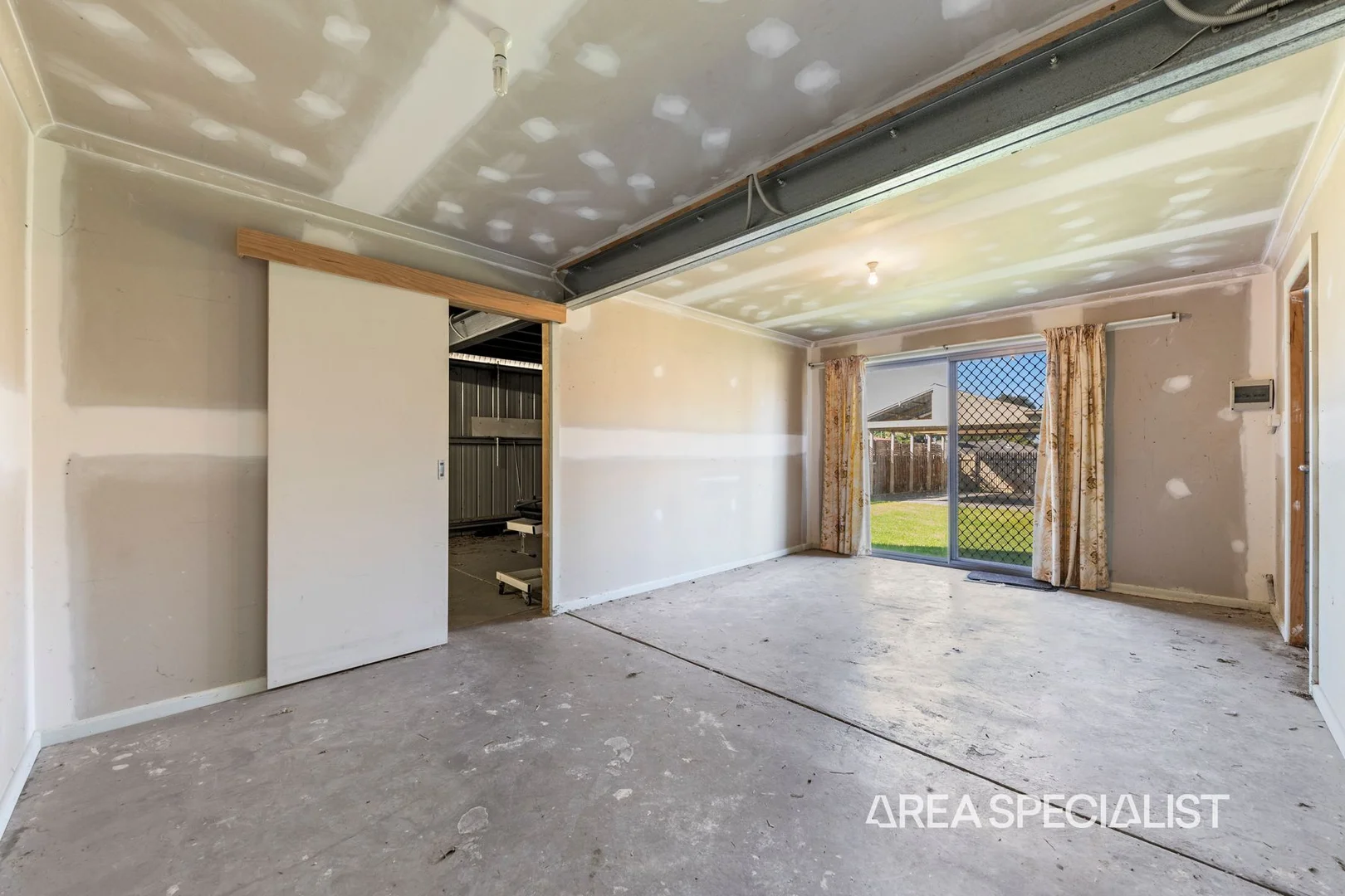 Additional image 19 of 23 Montclaire Court, Pakenham VIC 3810