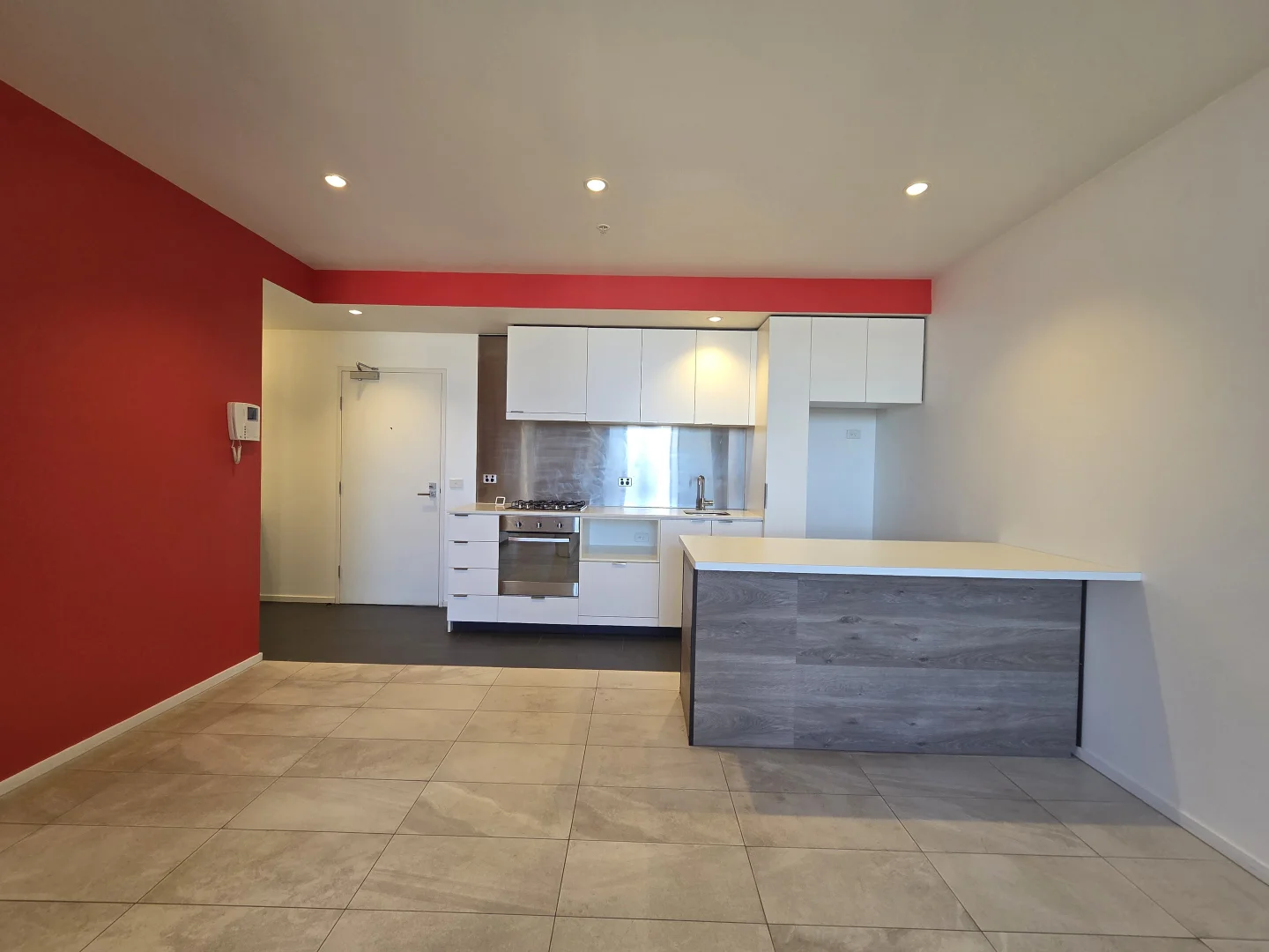 Additional image 7 of 402/19-21 Hanover Street, Oakleigh VIC 3166