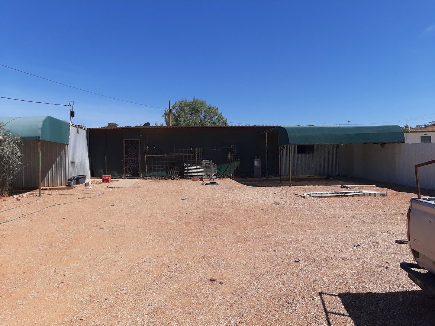 4 bedrooms House in 102 Roberts Street COOBER PEDY SA, 5723