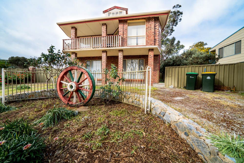 48b La Ronde, Carrickalinga SA 5204 Apartment For Rent 280 Domain