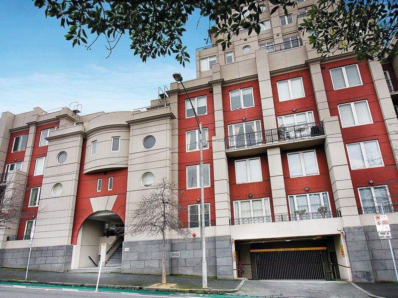 21/190 Albert Street, East Melbourne Property History & Address