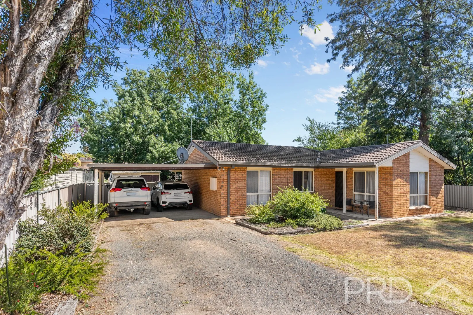 Low-Set & Low Maintenance!, Tumut