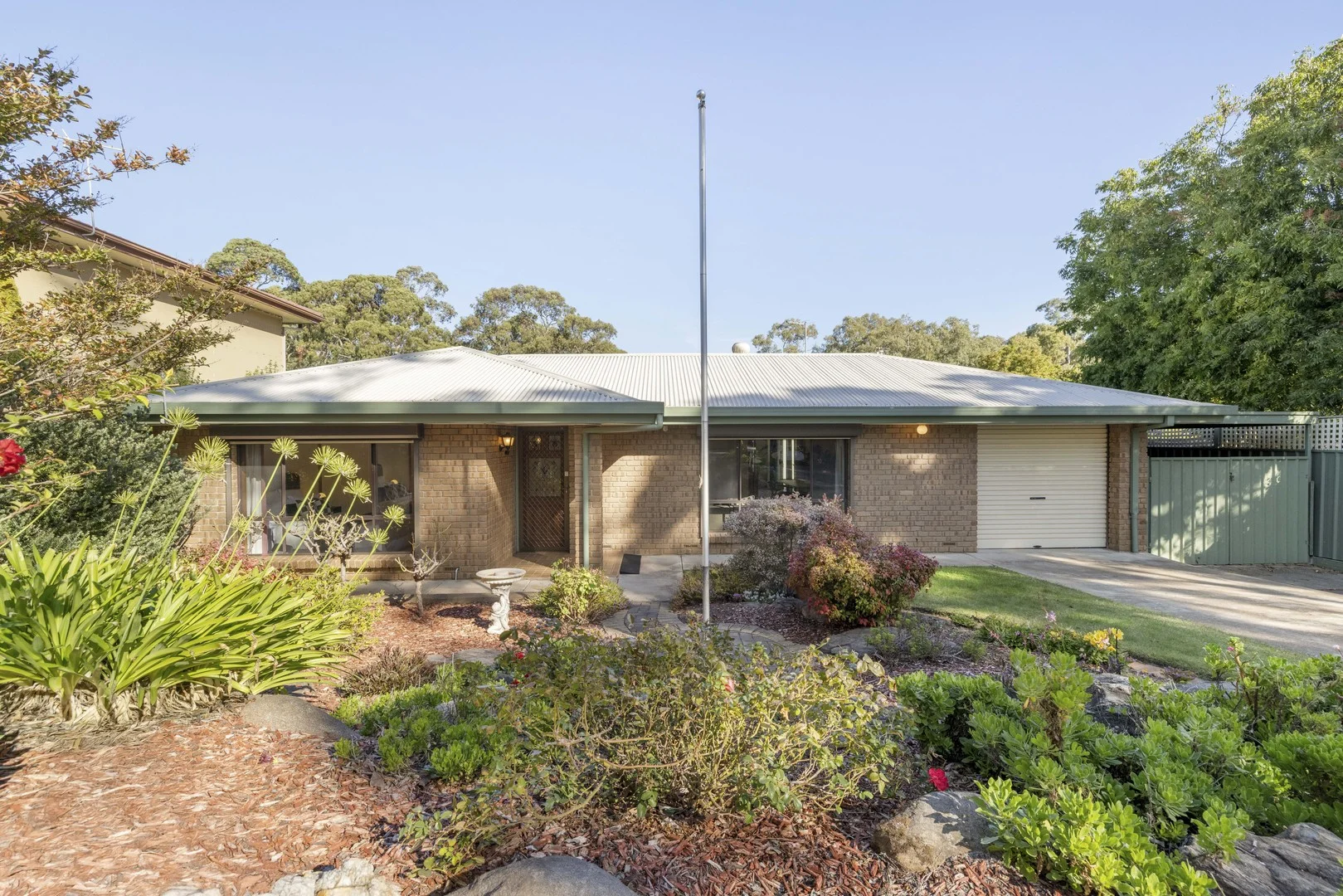 16 Narina Way, Aberfoyle Park SA 5159