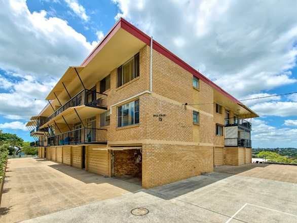 2/19 Riddell Street, Bulimba QLD 4171