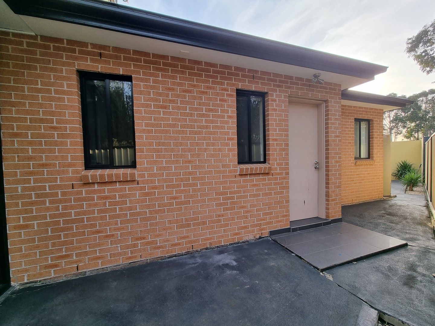 2 bedrooms House in 34A Angledool Avenue HINCHINBROOK NSW, 2168