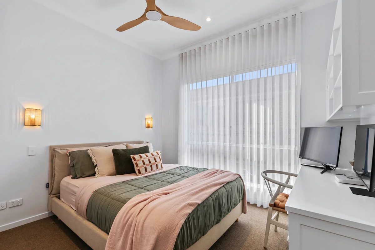 Additional image 16 of 163a Prince Edward Parade, Scarborough QLD 4020