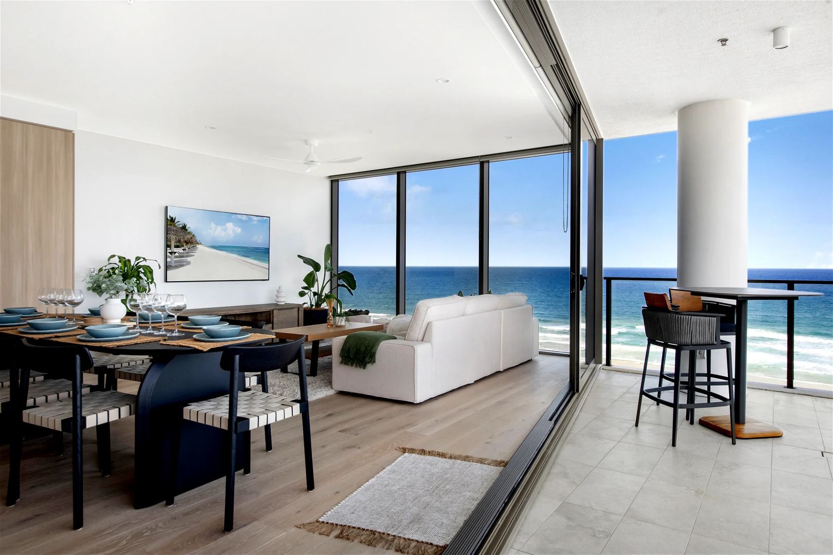3 bedrooms House in 1403/15-19 Peerless Avenue MERMAID BEACH QLD, 4218
