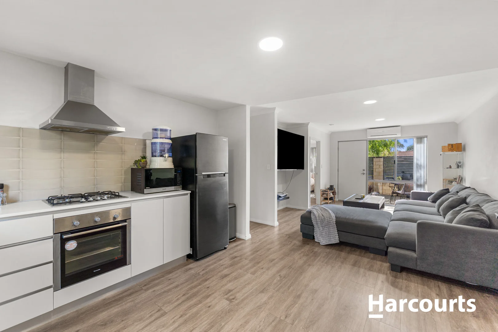 Additional image 4 of 2/15 Cox Street, Mandurah WA 6210