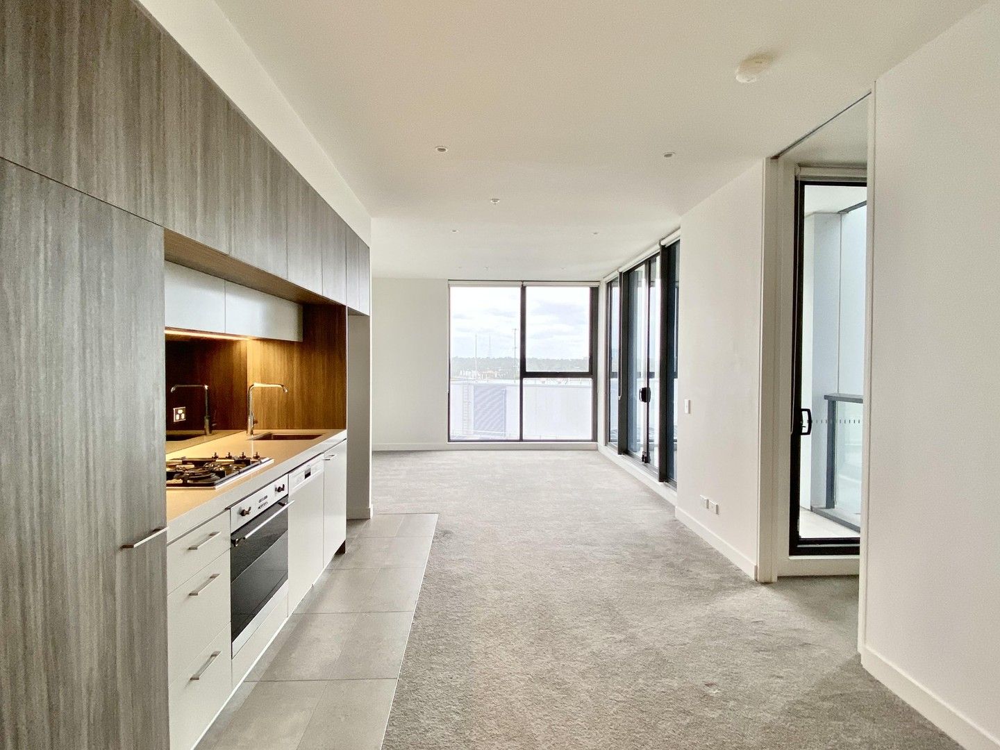 1 bedrooms Apartment / Unit / Flat in 1203/11 Delhi Road NORTH RYDE NSW, 2113