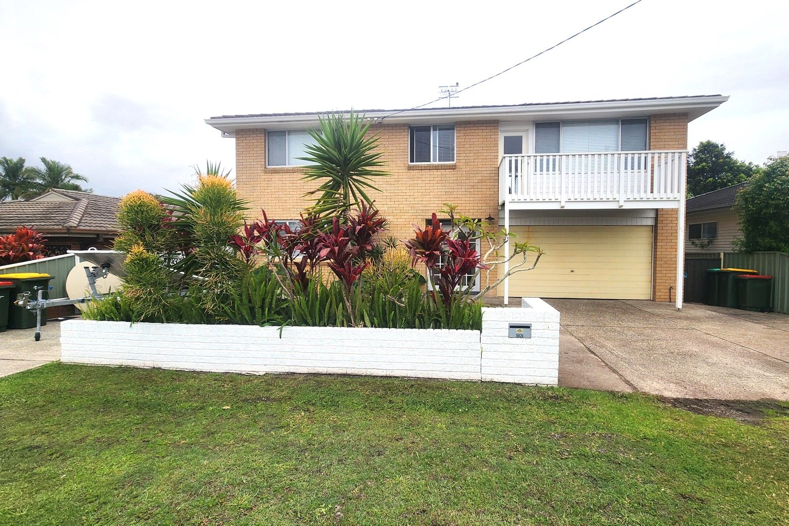 1 bedrooms Semi-Detached in 2/93 Lake Street FORSTER NSW, 2428