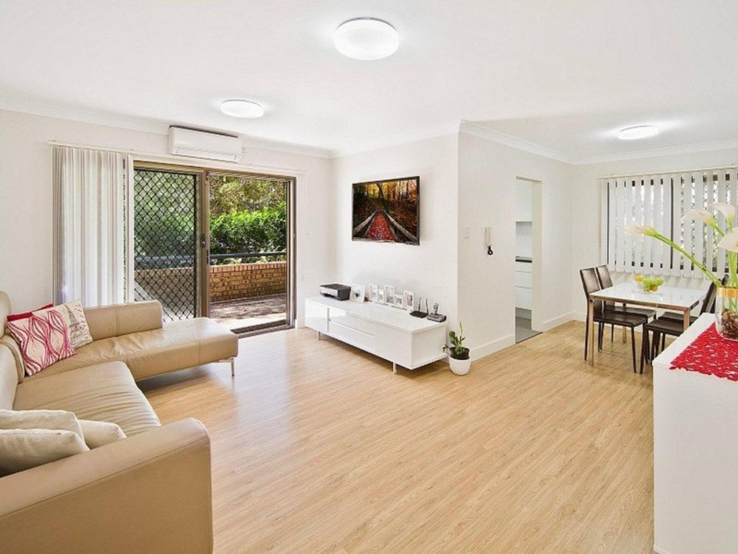 2 bedrooms Apartment / Unit / Flat in 2/378 Miller Street CAMMERAY NSW, 2062