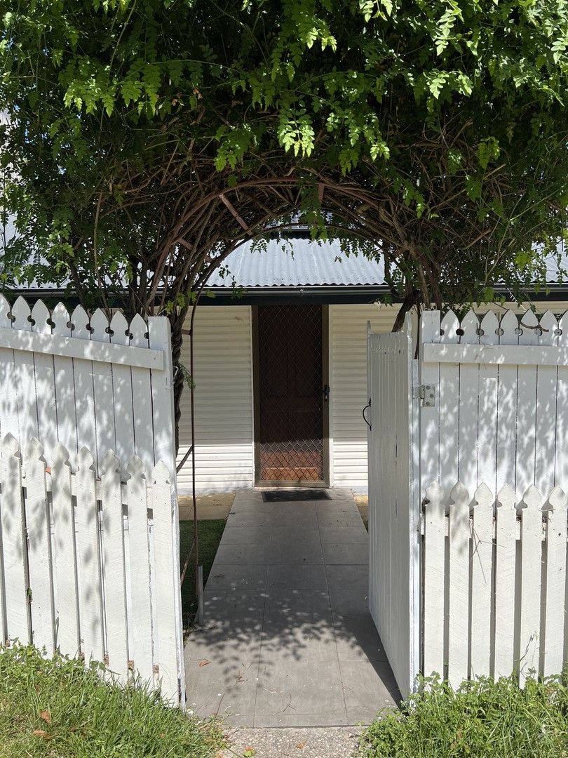 1 bedrooms House in 46 Mabel Street HIGHGATE HILL QLD, 4101