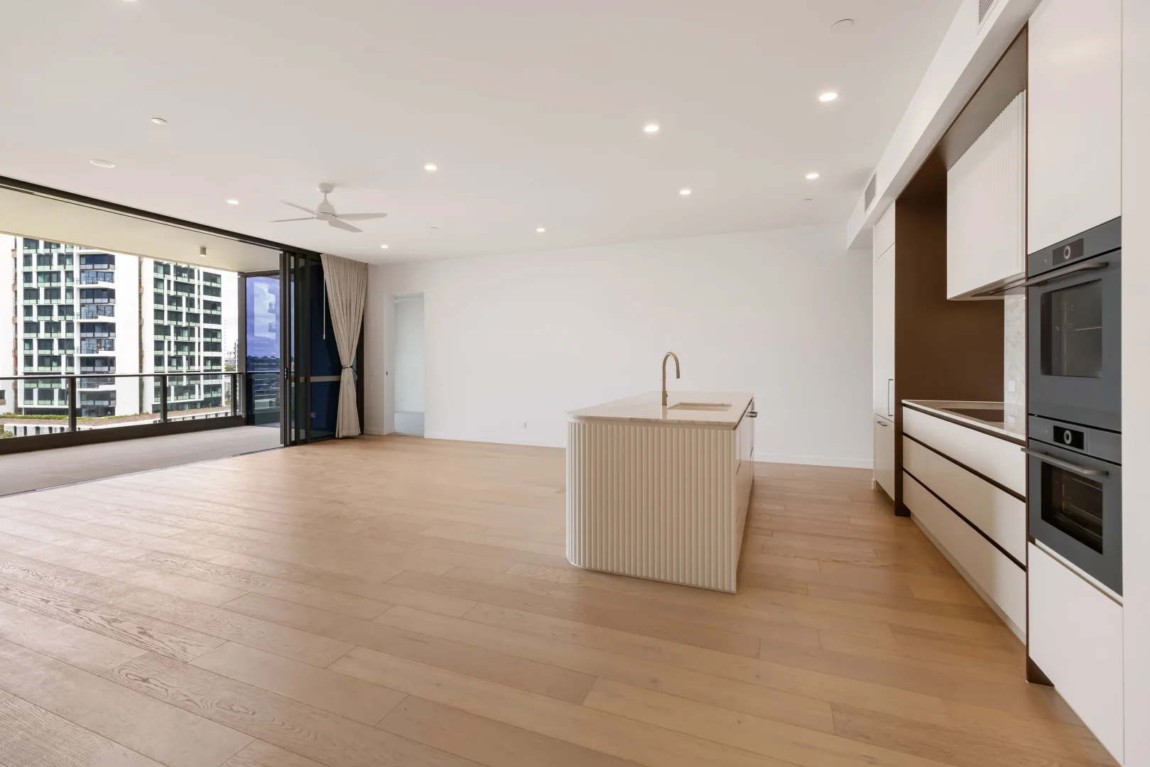 Additional image 3 of 11107/600 Coronation Drive, Toowong QLD 4066