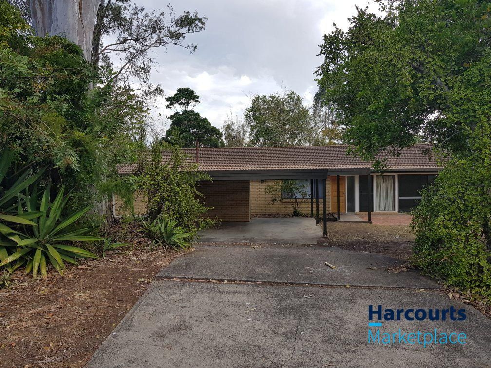 4 bedrooms House in 11 Banyan Street BELLBOWRIE QLD, 4070