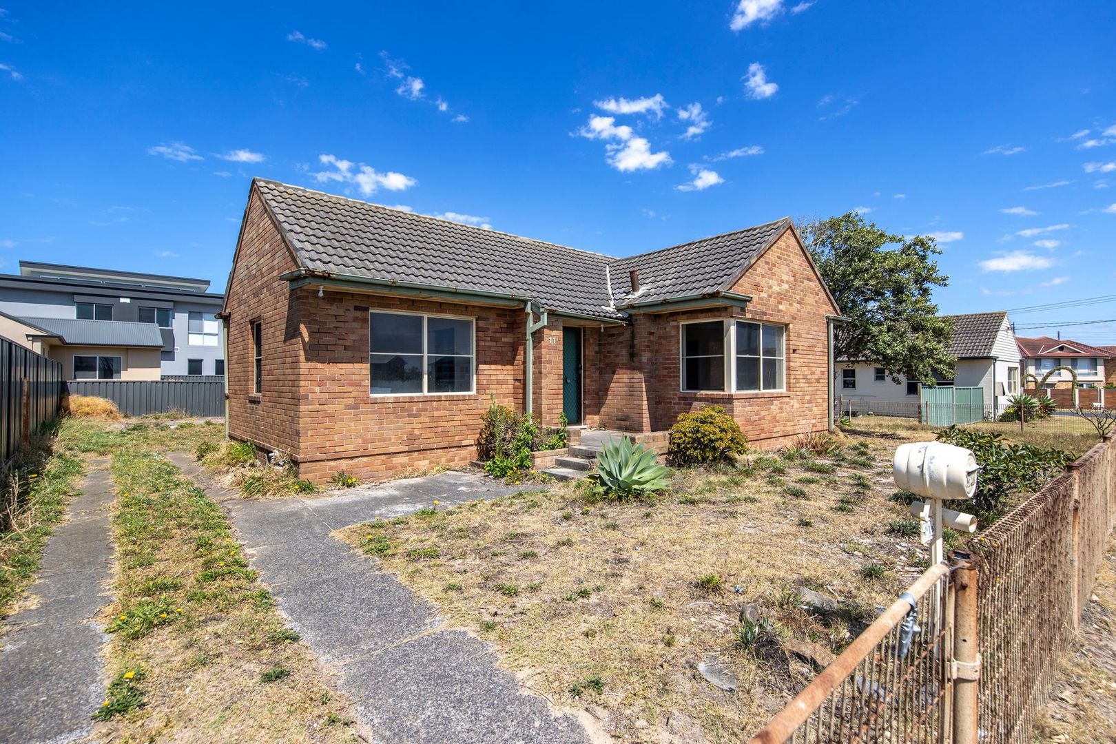 11 Griffith Avenue, Stockton NSW 2295, Image 1