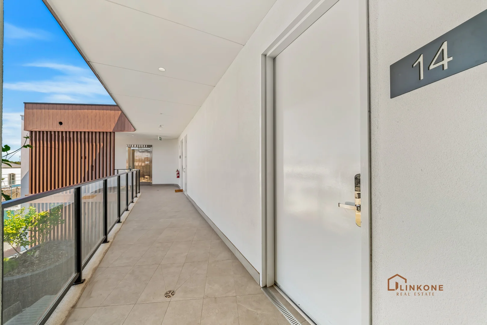 Additional image 12 of 14/48 Cygnus Parade, Waterford WA 6152