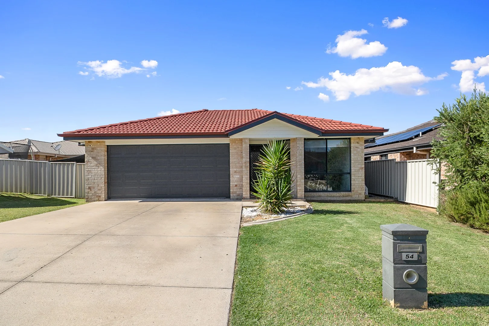 54 Orley Drive, Tamworth NSW 2340