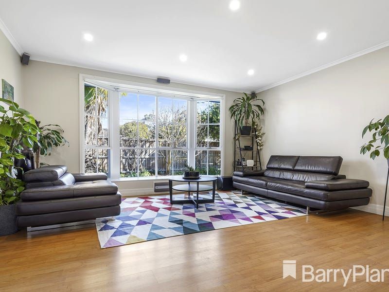 4 bedrooms House in 13 White Street PARKDALE VIC, 3195