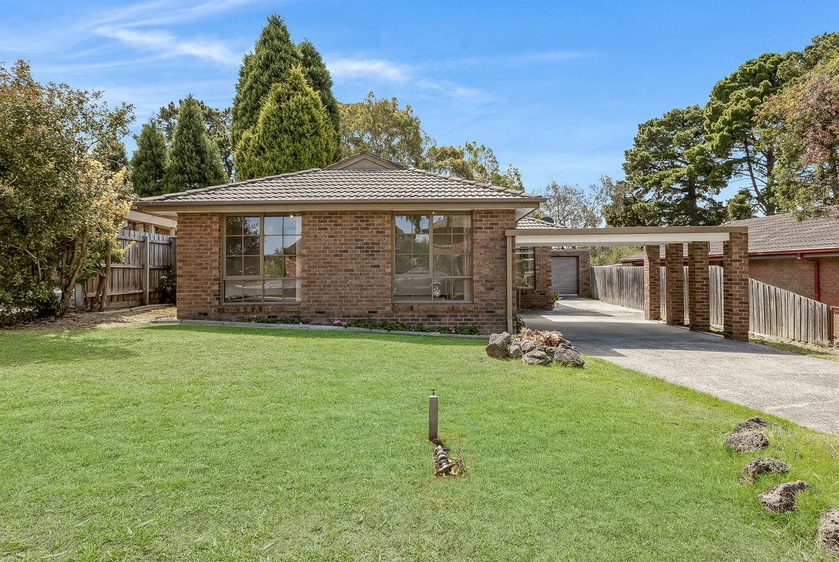 24 Helsal Drive, Wantirna South VIC 3152, Image 1