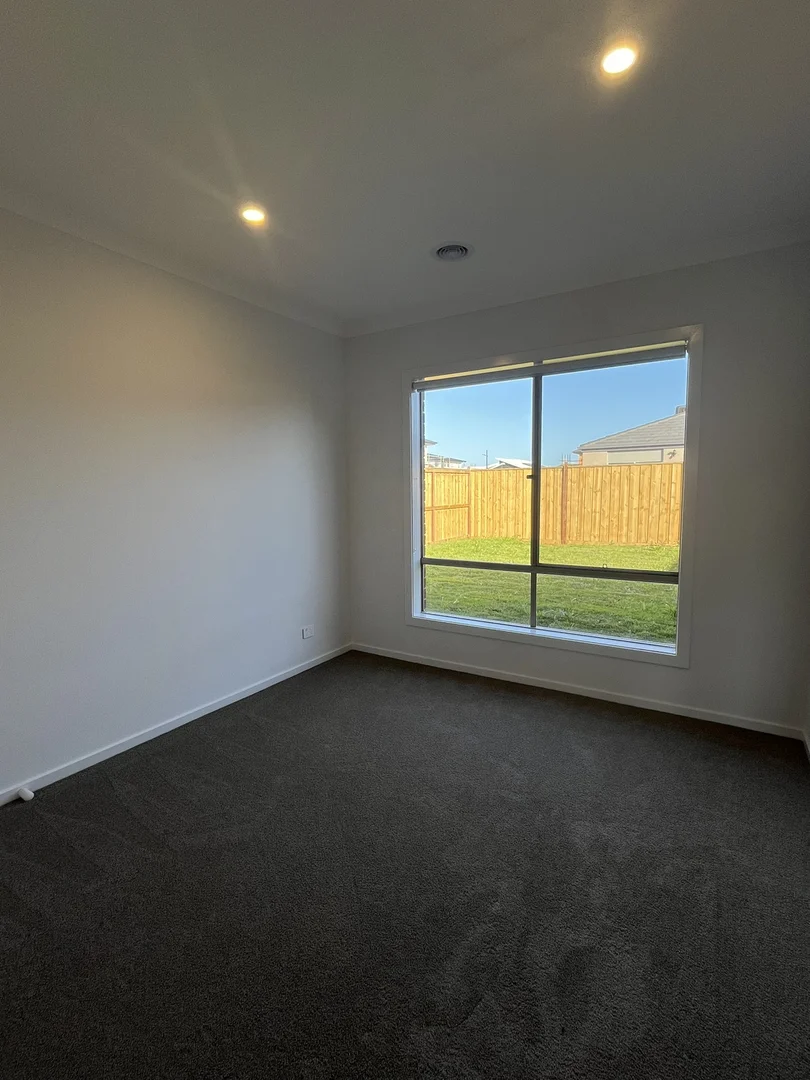 Additional image 9 of 382 Charlemont Road, Armstrong Creek VIC 3217