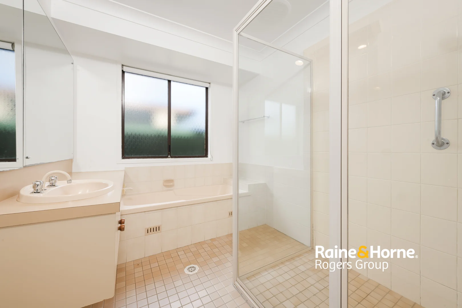 Additional image 10 of 15 Gorokan Drive, Lake Haven NSW 2263