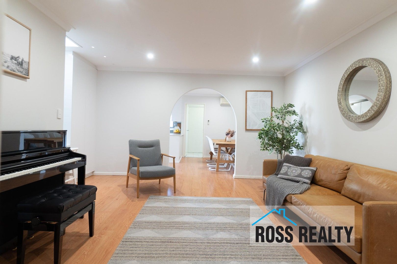 2 bedrooms Villa in 9/22 Hookwood Road MORLEY WA, 6062