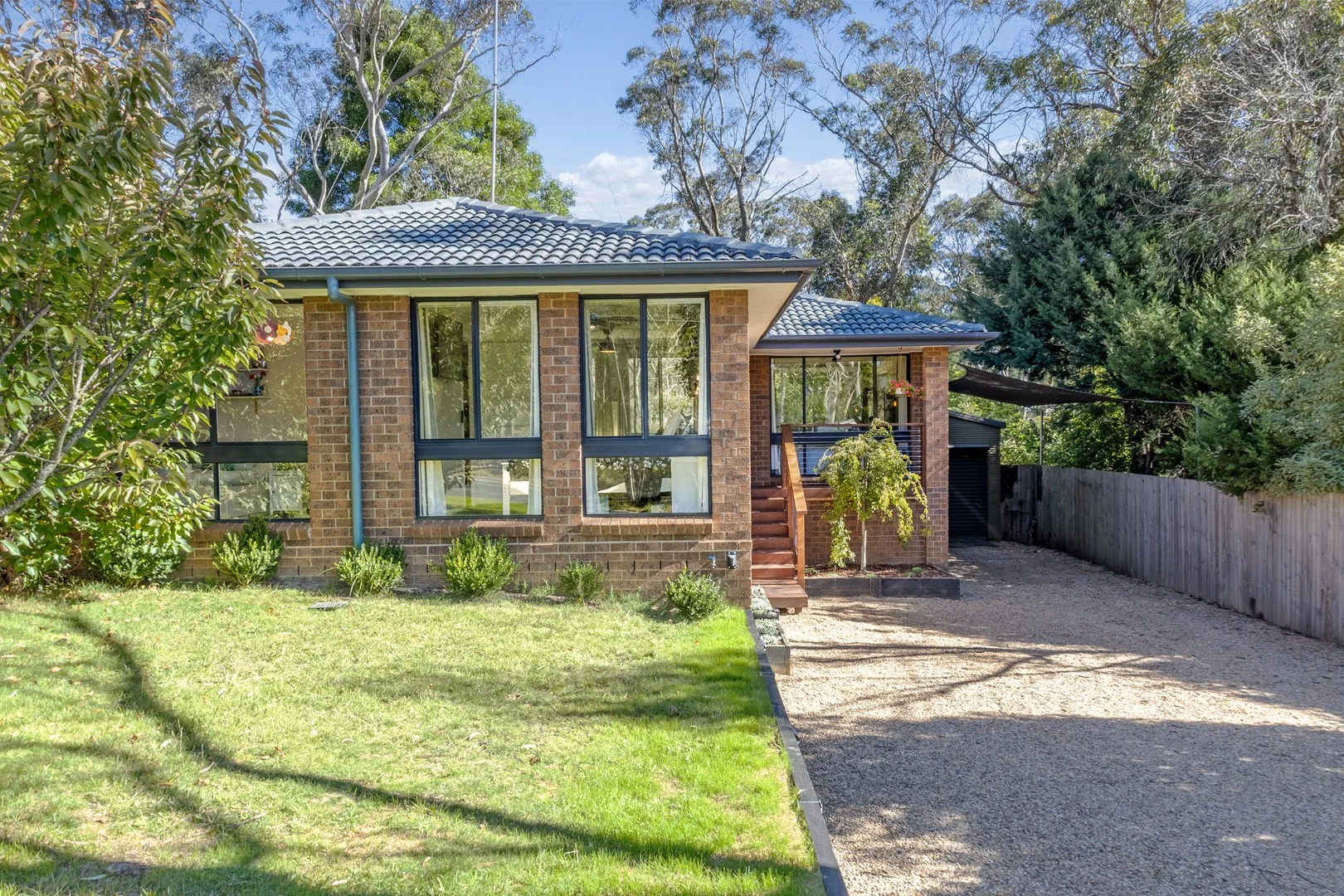 Primary image of 8 Nelson Road, Katoomba NSW 2780