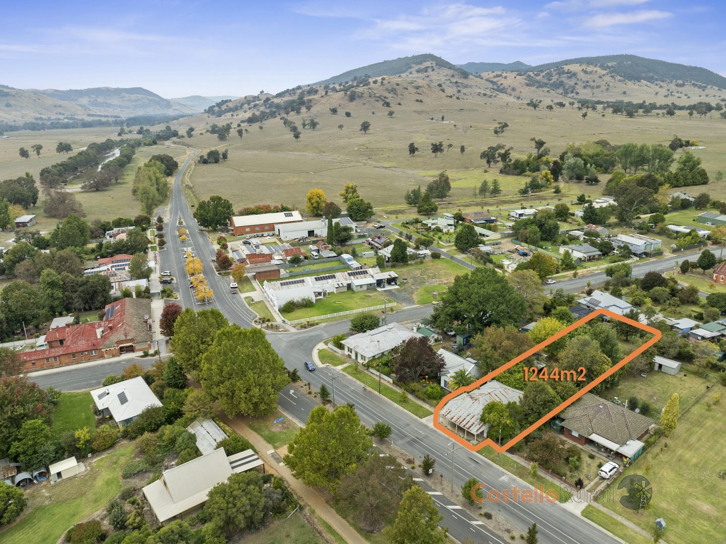 32 Main St, Walwa VIC 3709, Image 2