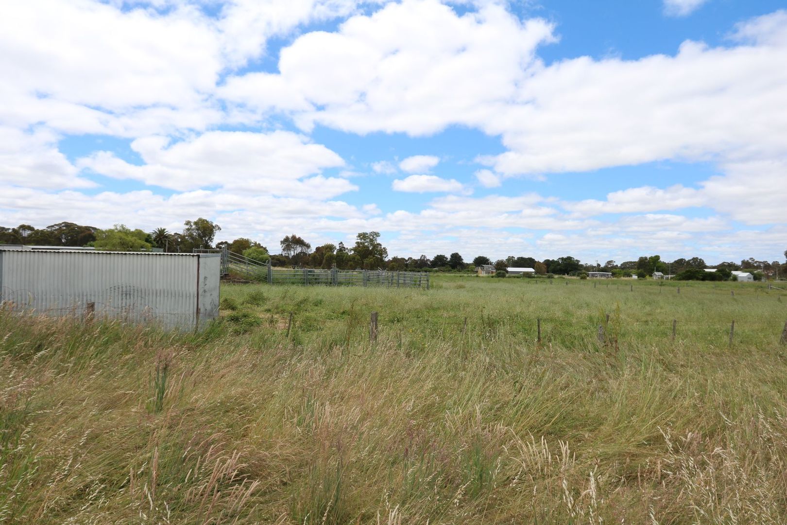 Fronting Palmerston Street, Lyndhurst St & Macauley Street, Talbot VIC