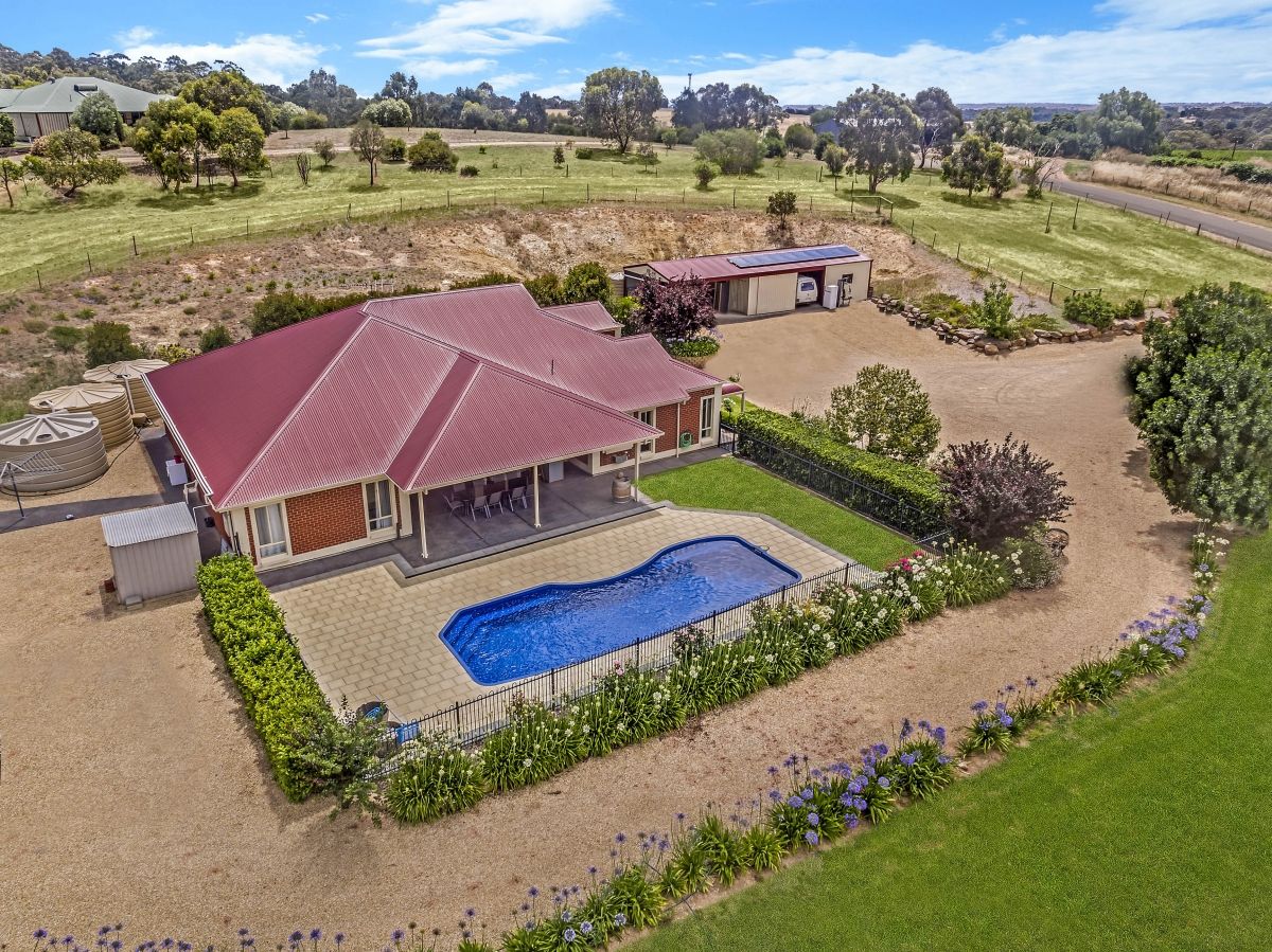 43 William Gilbert Avenue, Williamstown SA 5351, Image 0