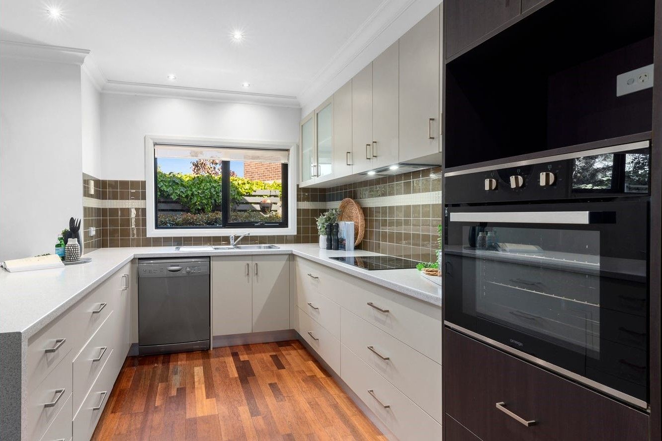 134 Minerva Road, Manifold Heights VIC 3218 House For Rent 560