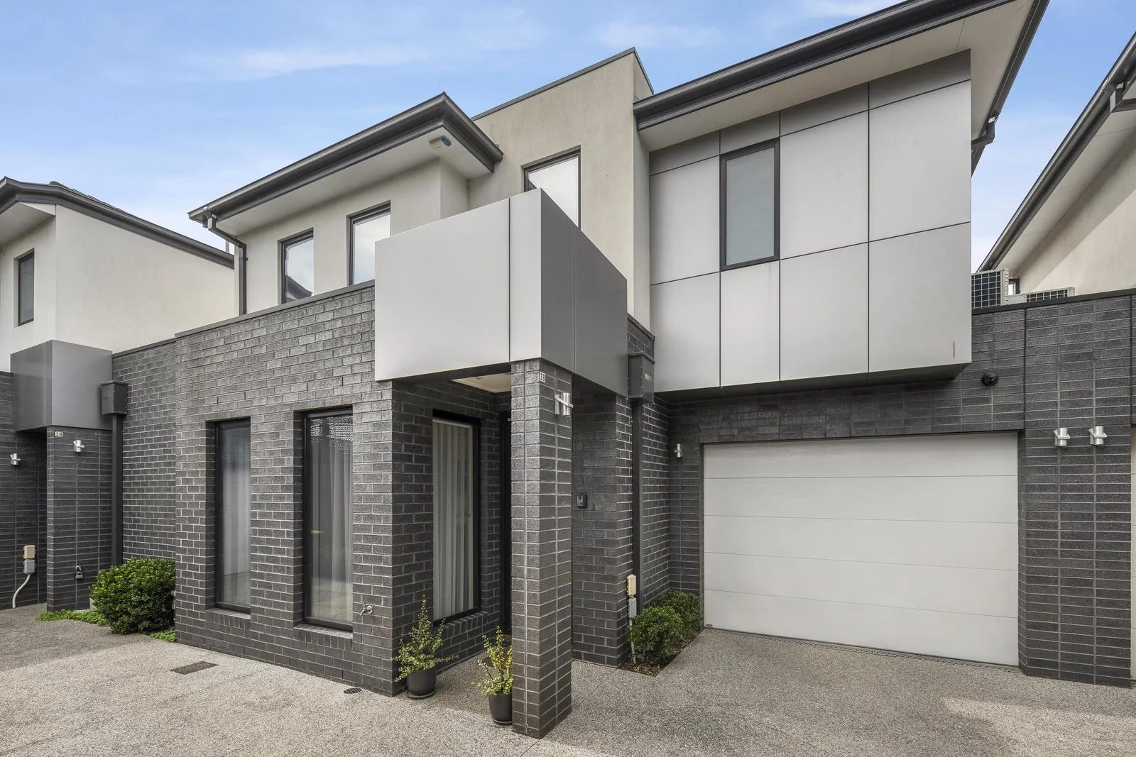 2/57B Bent Street, Moonee Ponds VIC 3039