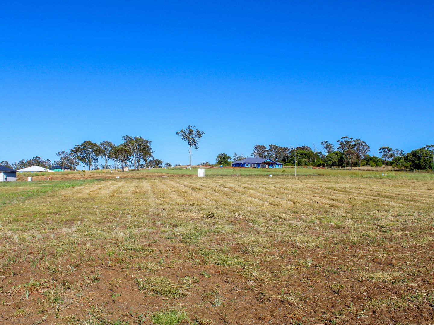 30 Gran Paradiso Way, Meringandan West QLD 4352 Domain