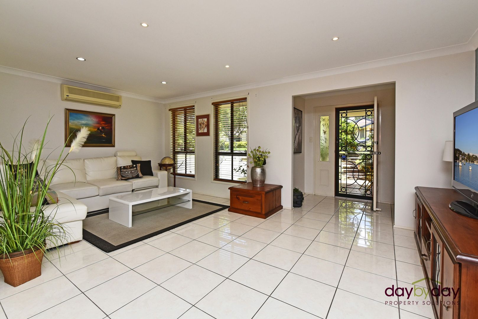 14 Peppercorn Cres, Fletcher NSW 2287, Image 2