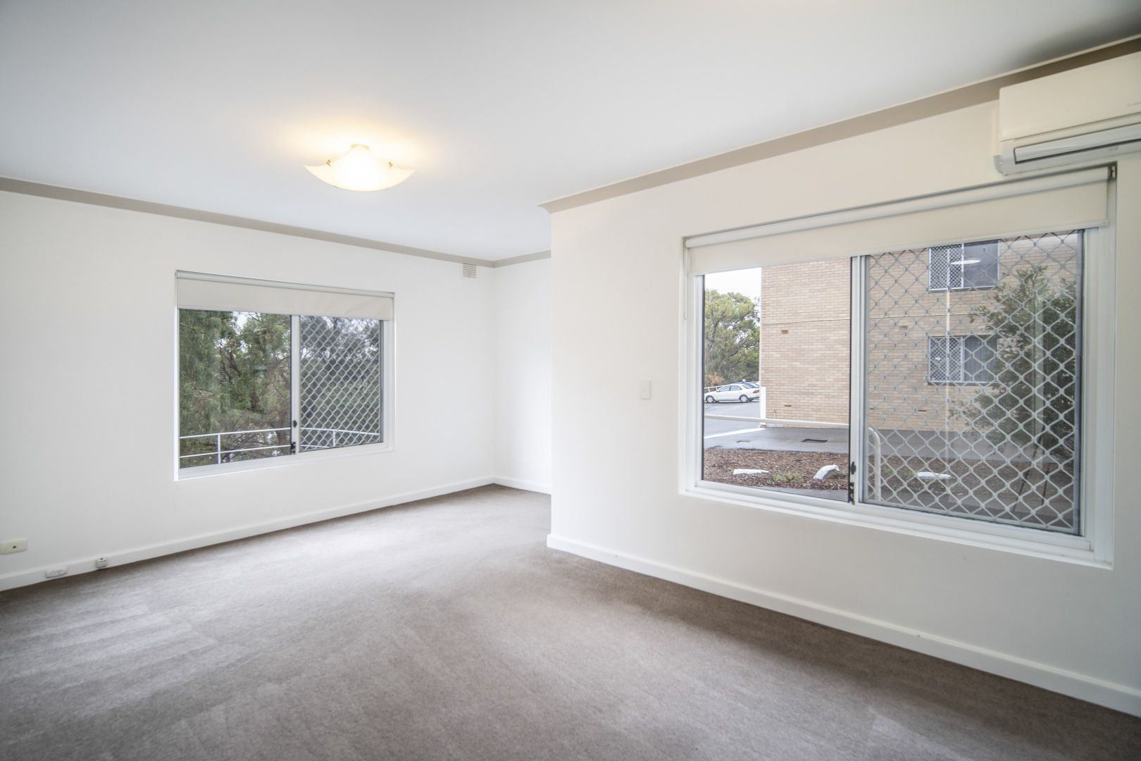 8/4 Minora Place, Rivervale WA 6103, Image 2