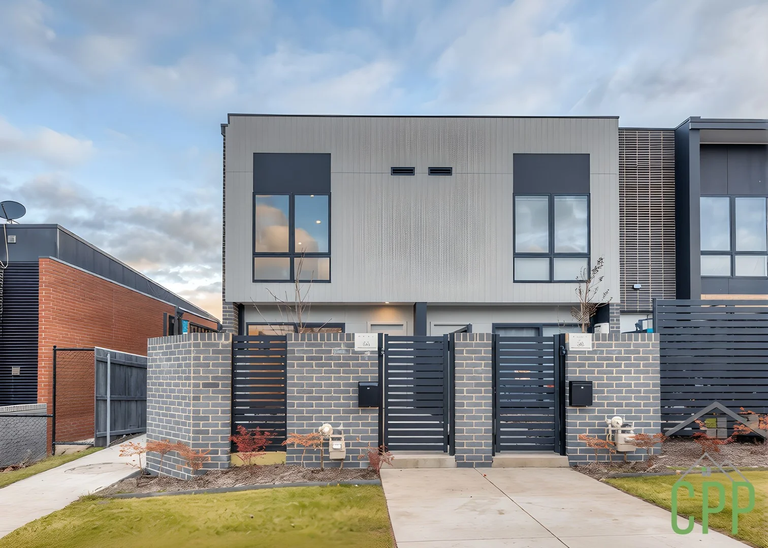 21/3A Woodbury Ave, Coombs ACT 2611