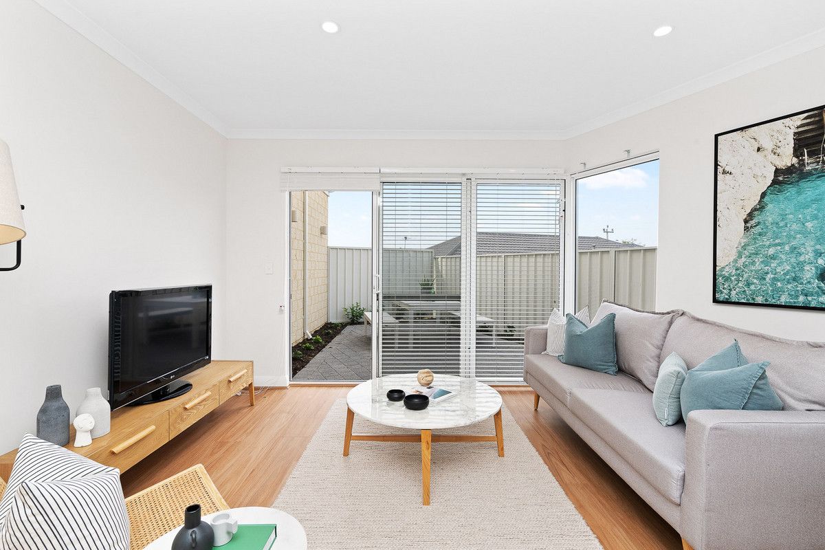 28D Sporing Way, Hillarys WA 6025, Image 2