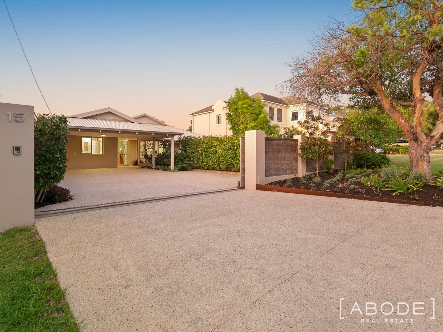 15 Rudwick Street, Mosman Park WA 6012, Image 0