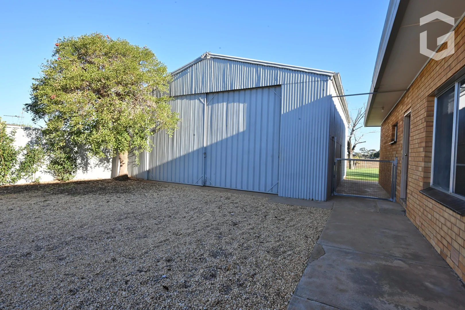 Image 10