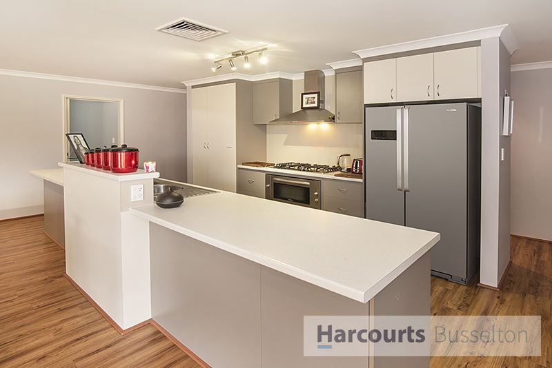 81 Hawker Approach, Yalyalup WA 6280, Image 1