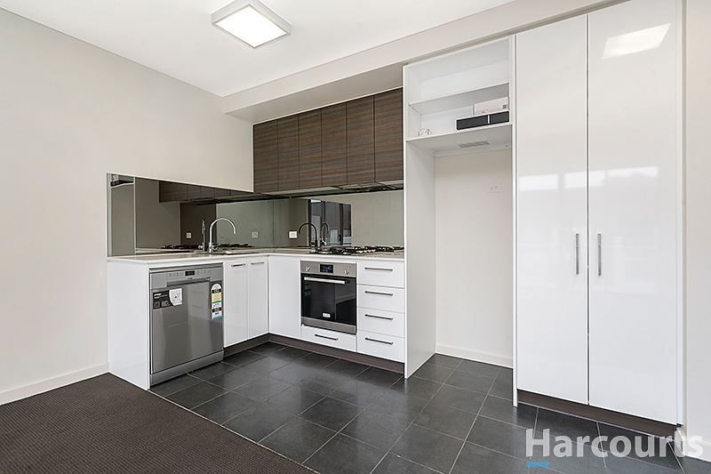 12/6 Yarra Bing Crescent, Burwood VIC 3125, Image 0