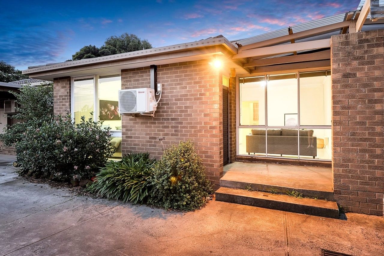 2/4 Hyde Street, Hadfield VIC 3046, Image 0