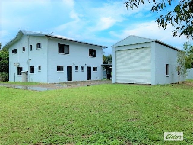 117 Taylor Street, Tully Heads QLD 4854, Image 2