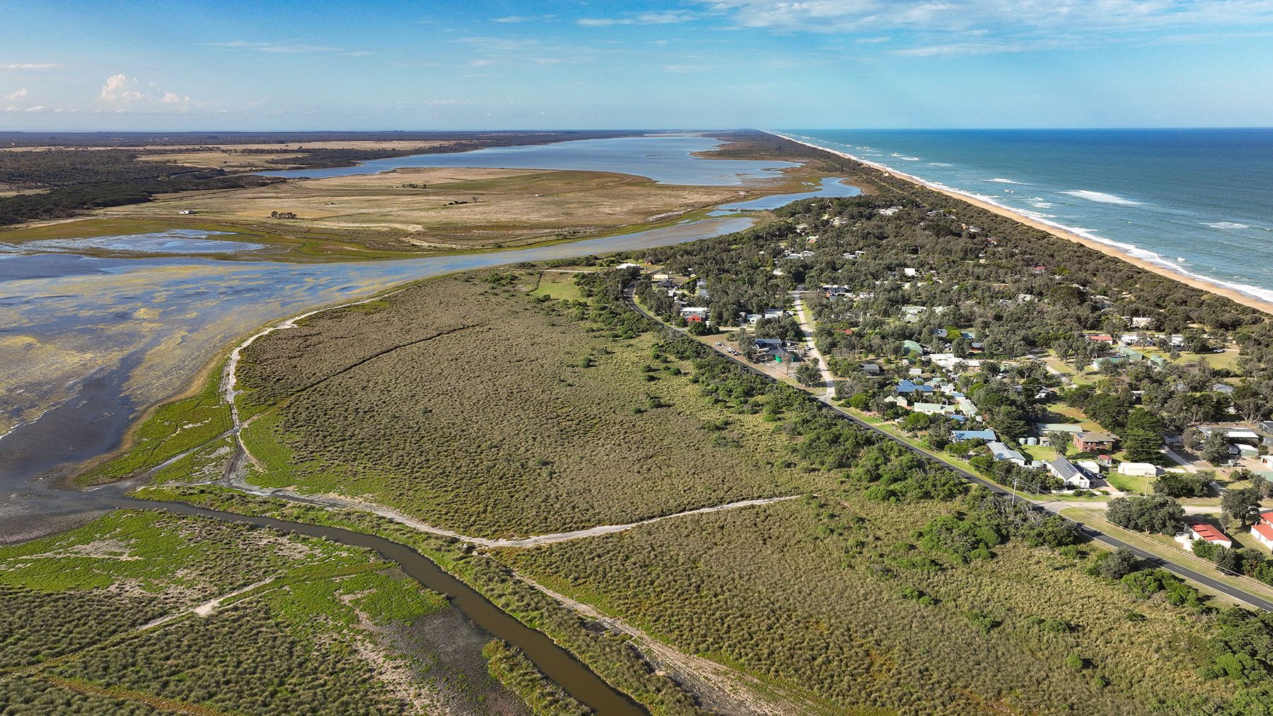 SeasprayLetts Beach Road, The Honeysuckles VIC 3851 House for Sale